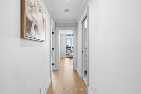 Photo 23 at 1005 - 211 Queens Quay W, Waterfront Communities C1, Toronto