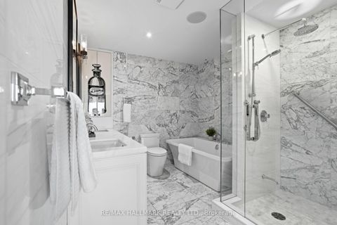 Photo 30 at 1005 - 211 Queens Quay W, Waterfront Communities C1, Toronto