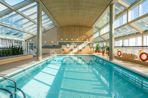 Photo 41 at 1005 - 211 Queens Quay W, Waterfront Communities C1, Toronto