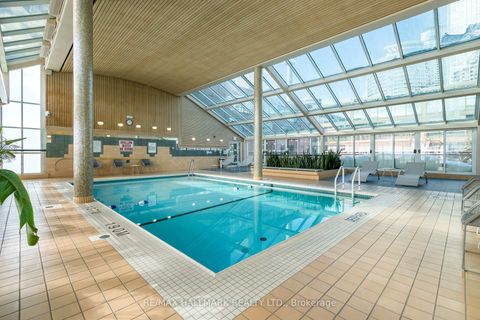 Photo 43 at 1005 - 211 Queens Quay W, Waterfront Communities C1, Toronto