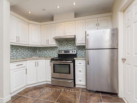 Photo 19 at 2011 Dundas Street W, Roncesvalles, Toronto