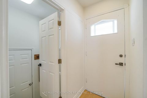 Photo 9 at 307 Glebemount Avenue, East York, Toronto