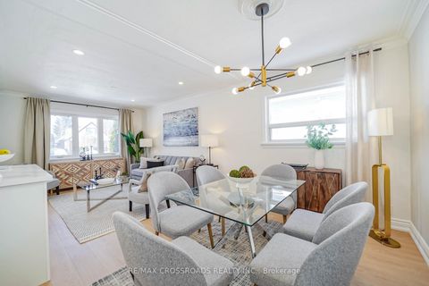 Photo 21 at 307 Glebemount Avenue, East York, Toronto