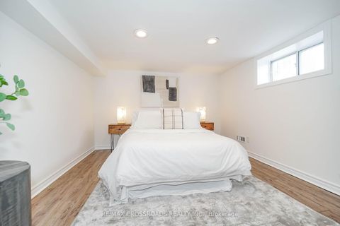 Photo 27 at 307 Glebemount Avenue, East York, Toronto