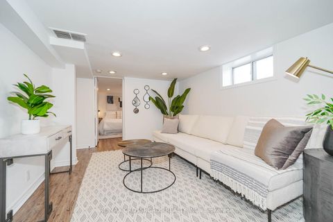 Photo 41 at 307 Glebemount Avenue, East York, Toronto