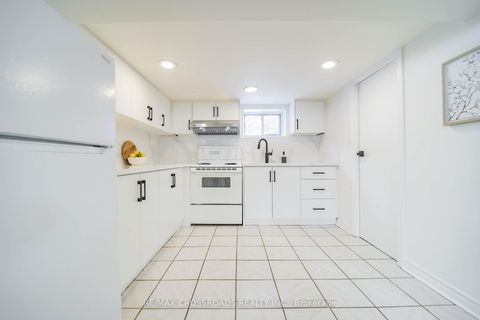 Photo 44 at 307 Glebemount Avenue, East York, Toronto