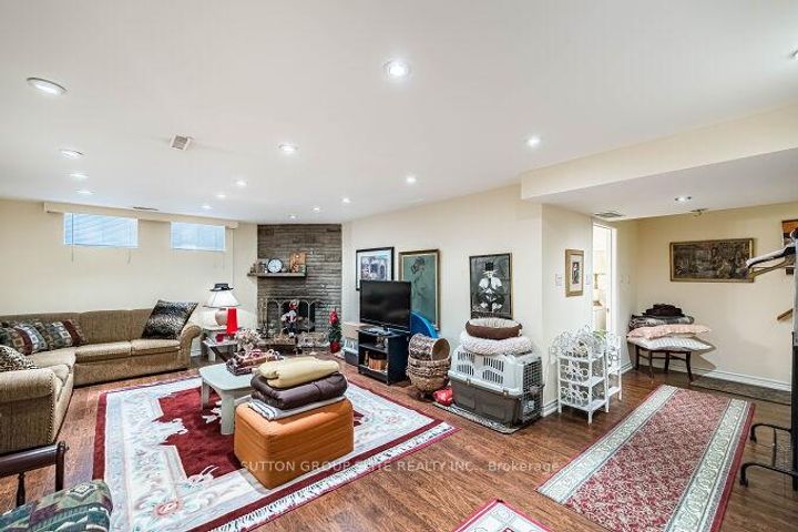 Photo 28 at 1290 Winding Trail N, Applewood, Mississauga