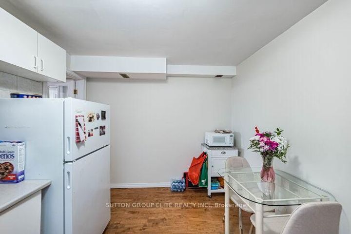 Photo 36 at 1290 Winding Trail N, Applewood, Mississauga