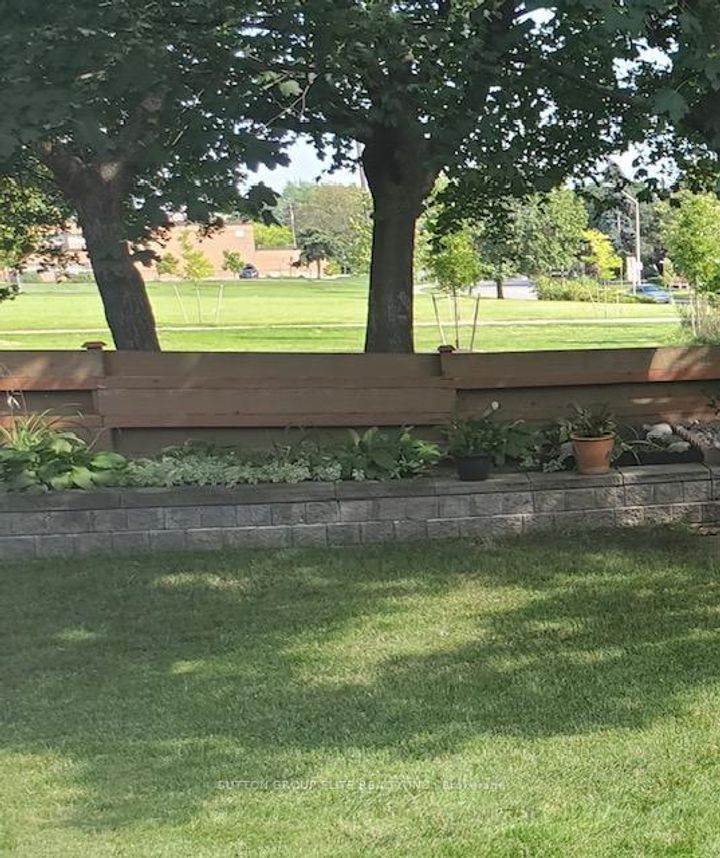 Photo 48 at 1290 Winding Trail N, Applewood, Mississauga