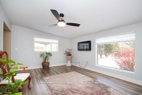 Photo 22 at 11 Heritage Lane, Newcastle, Clarington