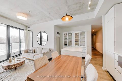 Photo 13 at 414 - 383 Sorauren Avenue, Roncesvalles, Toronto