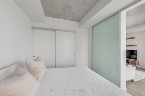 Photo 21 at 414 - 383 Sorauren Avenue, Roncesvalles, Toronto