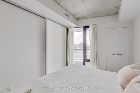 Photo 22 at 414 - 383 Sorauren Avenue, Roncesvalles, Toronto