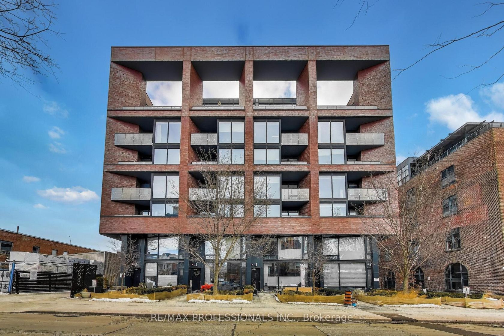 414 - 383 Sorauren Avenue, Roncesvalles, Toronto photo 8