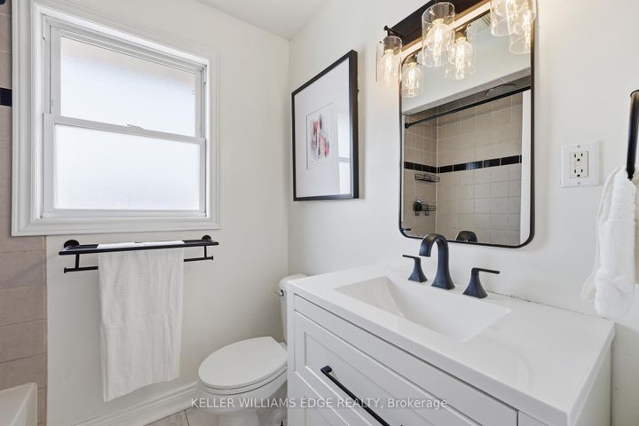 Photo 12 at 4527 Bennett Road, Shoreacres, Burlington