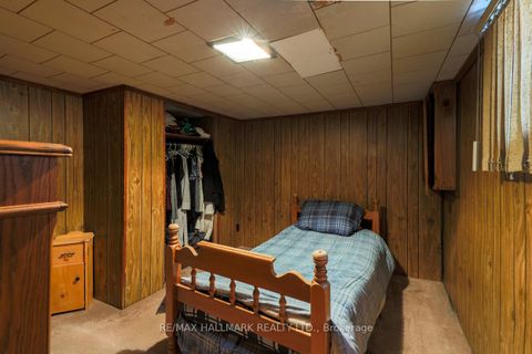 Photo 14 at 21 Phenix Drive, Cliffside, Toronto