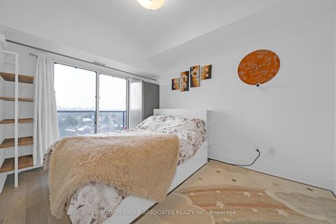 Photo 12 at 802 - 760 Sheppard Avenue W, Bathurst Manor, Toronto