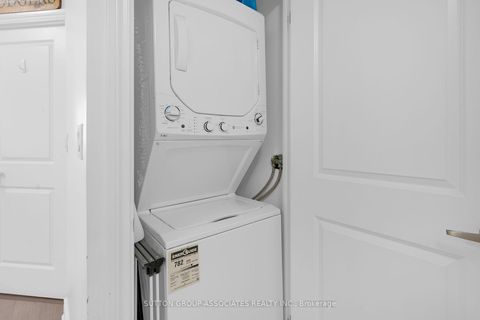 Photo 18 at 802 - 760 Sheppard Avenue W, Bathurst Manor, Toronto