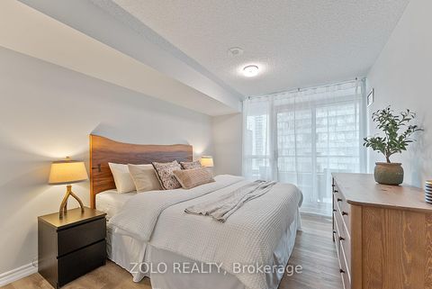 Photo 20 at 909 - 18 Spring Garden Avenue, Willowdale East, Toronto