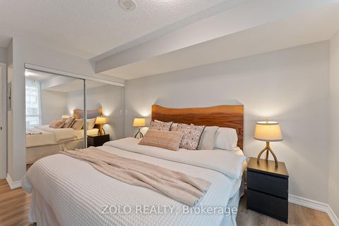 Photo 22 at 909 - 18 Spring Garden Avenue, Willowdale East, Toronto