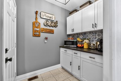 Photo 25 at 94 Thomas Woodlock Street, Newcastle, Clarington