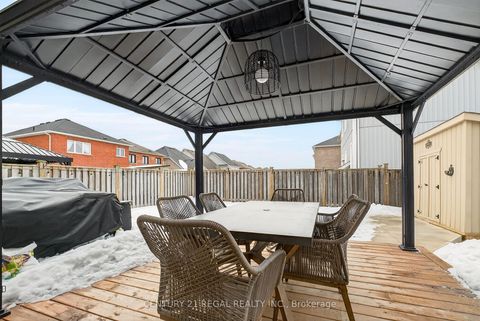 Photo 38 at 94 Thomas Woodlock Street, Newcastle, Clarington