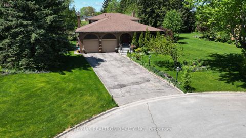 Photo 17 at 42 Banner Lane, King City, King