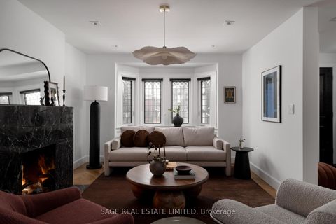 Photo 3 at 20 Verbena Avenue, Swansea, Toronto