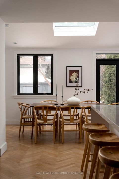 Photo 9 at 20 Verbena Avenue, Swansea, Toronto