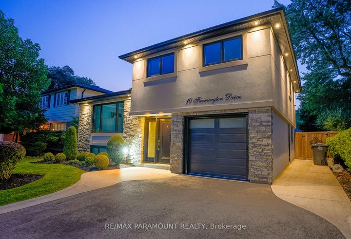 Photo 2 at 10 Farmington Drive, Brampton East, Brampton