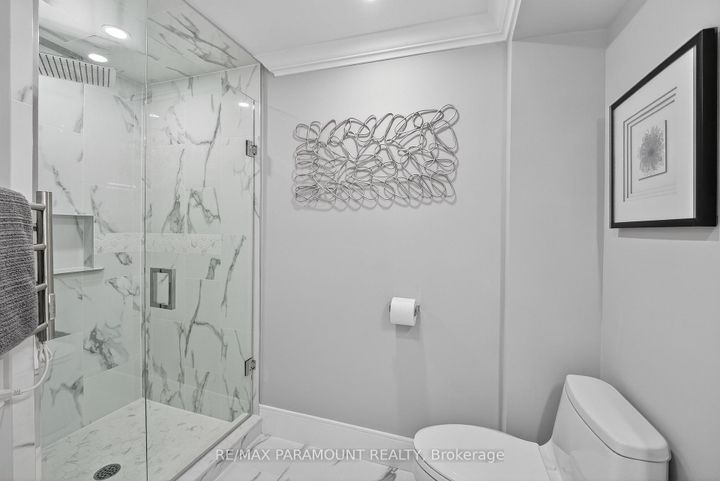 Photo 22 at 10 Farmington Drive, Brampton East, Brampton