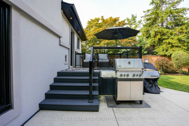 Photo 40 at 10 Farmington Drive, Brampton East, Brampton