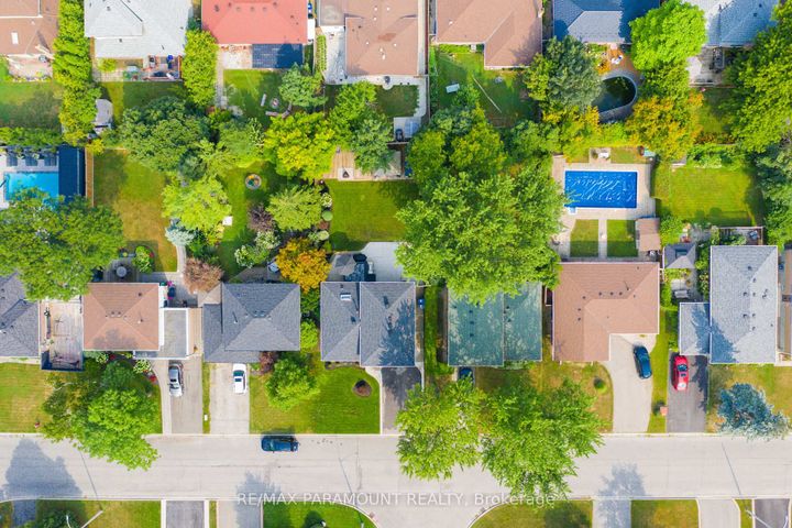 Photo 46 at 10 Farmington Drive, Brampton East, Brampton