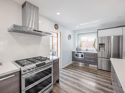 Photo 13 at 49 Lapp Street, Smythe, Toronto