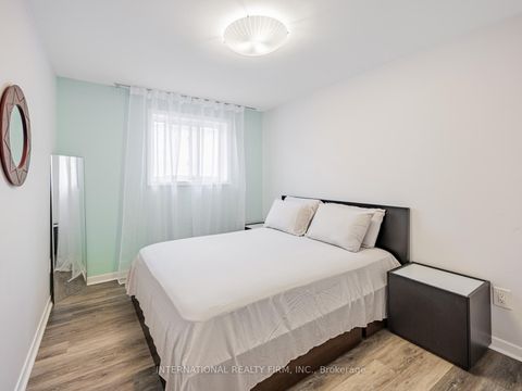 Photo 17 at 49 Lapp Street, Smythe, Toronto