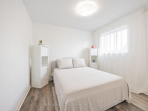 Photo 18 at 49 Lapp Street, Smythe, Toronto