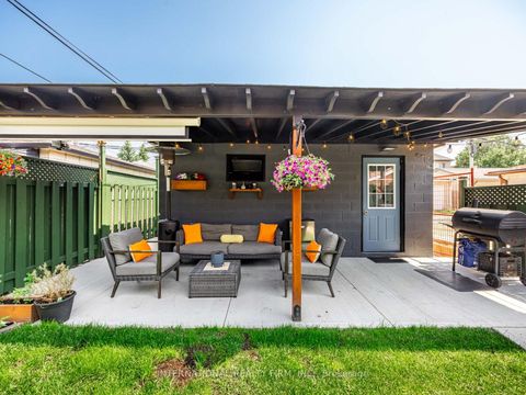 Photo 34 at 49 Lapp Street, Smythe, Toronto