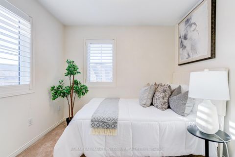 Photo 13 at 31 Reevesmere Lane, Northeast Ajax, Ajax