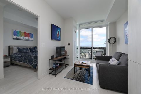 Photo 11 at 5009 - 8 Eglinton Avenue E, Mount Pleasant West, Toronto