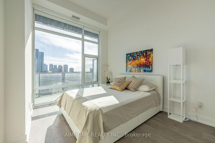 Photo 14 at 1528 - 25 Adra Grado Way, Bayview Village, Toronto