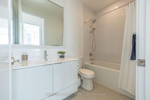 Photo 12 at 1528 - 25 Adra Grado Way, Bayview Village, Toronto