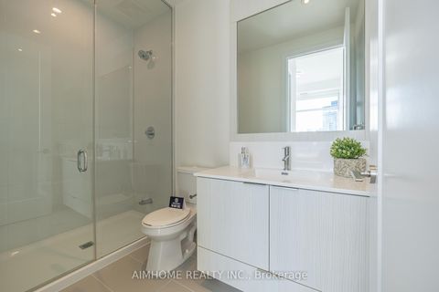 Photo 16 at 1528 - 25 Adra Grado Way, Bayview Village, Toronto