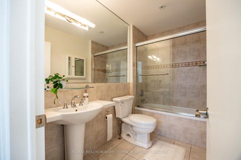 Photo 34 at 10 Penwood Crescent, Don Mills, Toronto