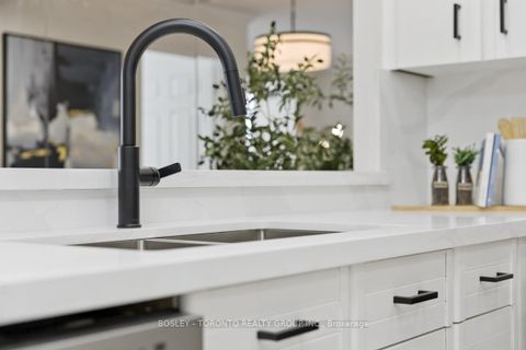 Photo 14 at 1514 - 268 Ridley Boulevard, Nortown, Toronto