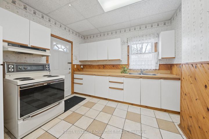 Photo 9 at 132 Ivy Avenue, South Riverdale, Toronto