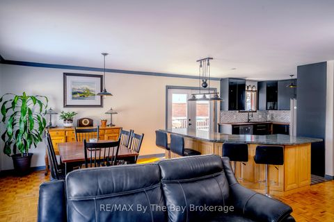 Photo 5 at 247 SIMCOE Street, Stayner, Clearview