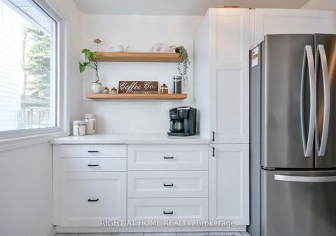 Photo 19 at 261 Crawford Street, Ardagh, Barrie