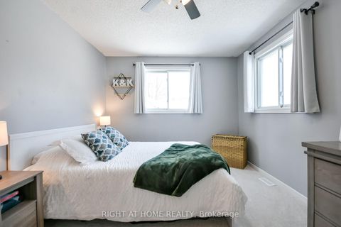 Photo 21 at 261 Crawford Street, Ardagh, Barrie