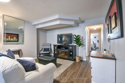 Photo 33 at 261 Crawford Street, Ardagh, Barrie