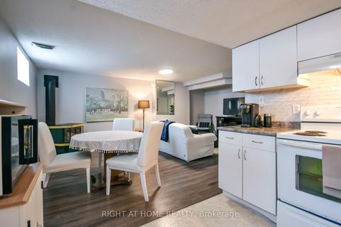 Photo 39 at 261 Crawford Street, Ardagh, Barrie